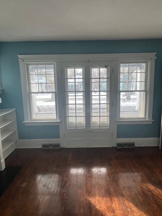 217-19 Liberty St in Erie, PA - Building Photo - Building Photo