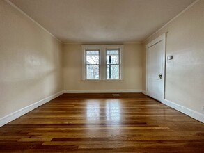 74 Lewis St, Unit 1 in Everett, MA - Building Photo - Building Photo