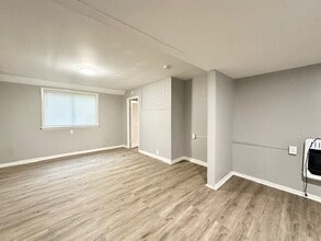 674 5th Ave in Troy, NY - Building Photo - Building Photo