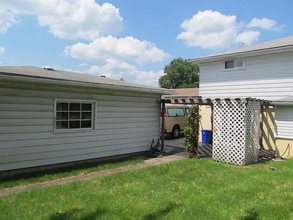422 Buckeye St in Greensburg, PA - Building Photo - Building Photo