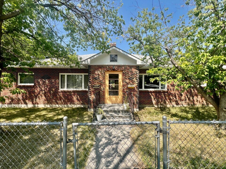 542 E 6th Ave in Helena, MT - Building Photo