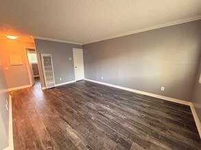 851 Prescott Way in Riverside, CA - Building Photo - Building Photo