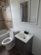 300 W Burnham St in Milwaukee, WI - Building Photo - Building Photo