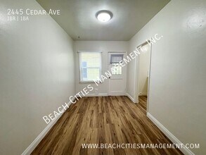2445 Cedar Ave in Long Beach, CA - Building Photo - Building Photo