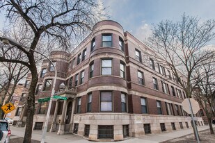 727 W Cornelia Ave, Unit 2 in Chicago, IL - Building Photo