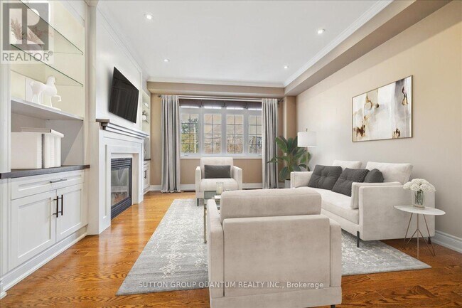 32 Harborn Rd in Mississauga, ON - Building Photo - Building Photo