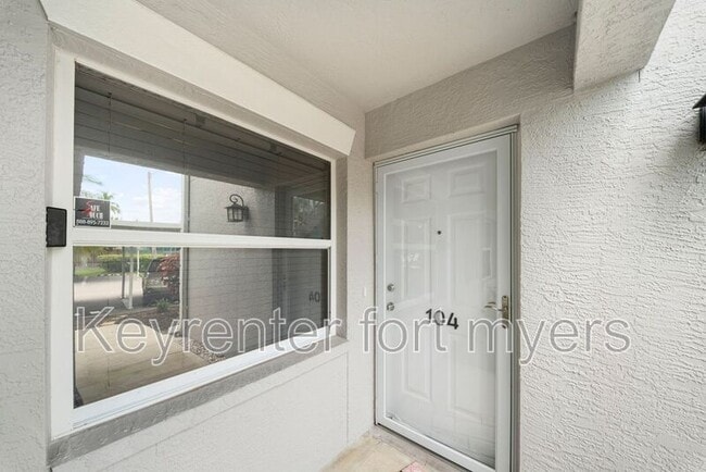 property at 14503 Lakewood Trace Ct