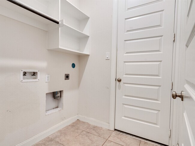 12615 Hartford Bluff Ct in Houston, TX - Building Photo - Building Photo