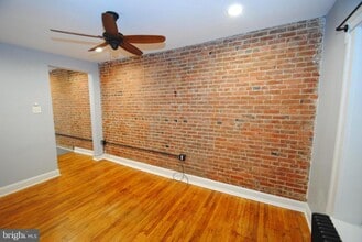 241 High St in Burlington, NJ - Building Photo - Building Photo