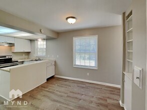 6372 Birchview Dr S in Reynoldsburg, OH - Building Photo - Building Photo
