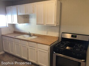 1117 Guadalupe St in San Antonio, TX - Building Photo - Building Photo