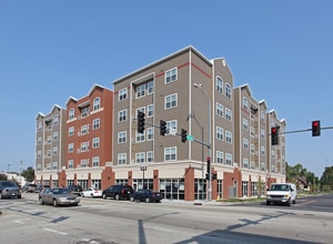 Main Street Commons in Peoria, IL - Building Photo - Primary Photo