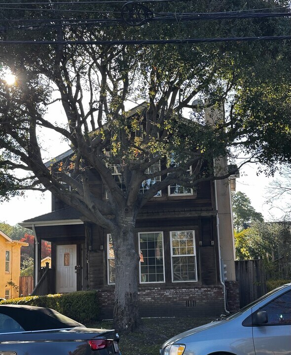 551 59th Street, Unit A in Oakland, CA - Building Photo