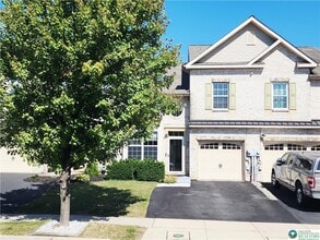 254 Blue Sage Dr in Allentown, PA - Building Photo - Building Photo