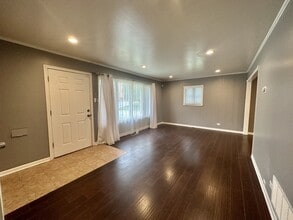 420 Indianwood Blvd in Park Forest, IL - Building Photo - Building Photo