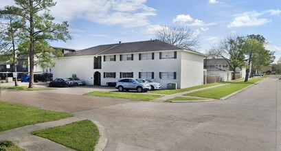 Camelot Apartments in Baton Rouge, LA - Building Photo - Building Photo