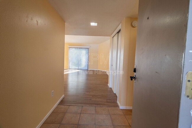 5528 Sandpiper Ct in Stockton, CA - Building Photo - Building Photo