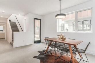 921 Tillery St in Austin, TX - Building Photo - Building Photo