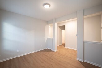 46 Blues Dr in Pooler, GA - Foto de edificio - Building Photo