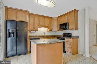 1420 Knight Ave in Dunkirk, MD - Building Photo - Building Photo