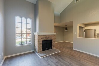 317-319 Rawhide Loop in Round Rock, TX - Building Photo - Building Photo