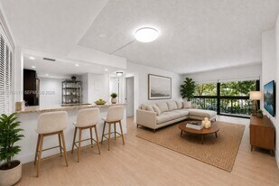 5201 Orduna Dr in Coral Gables, FL - Building Photo