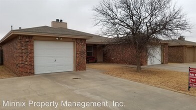 6318 7th St in Lubbock, TX - Foto de edificio - Building Photo