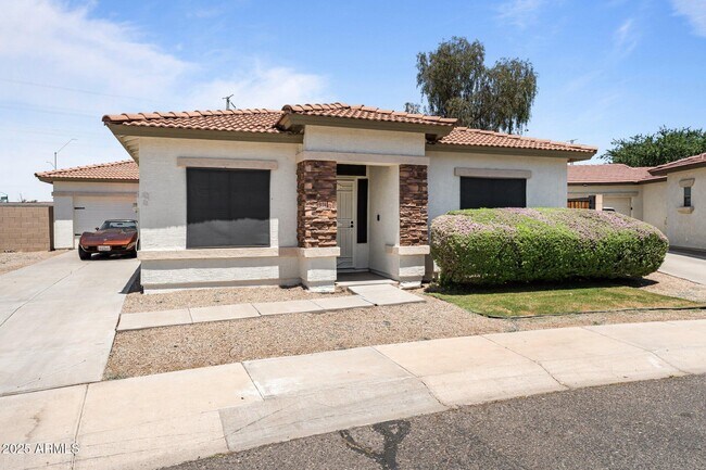 property at 5134 W Shaw Butte Dr