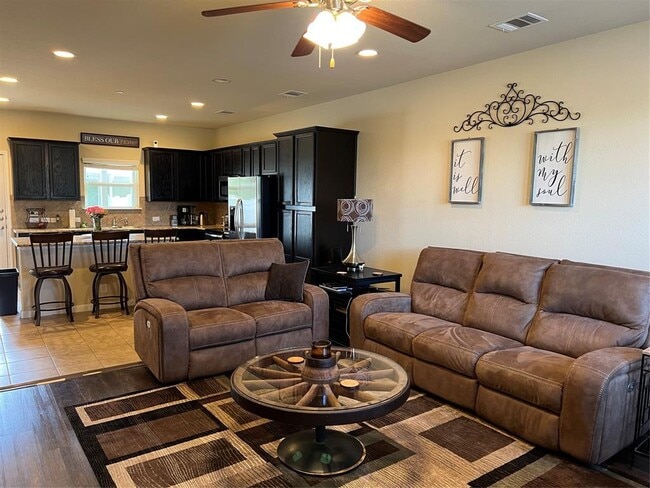 1010 Lost Pines Ln in Cedar Park, TX - Building Photo - Building Photo