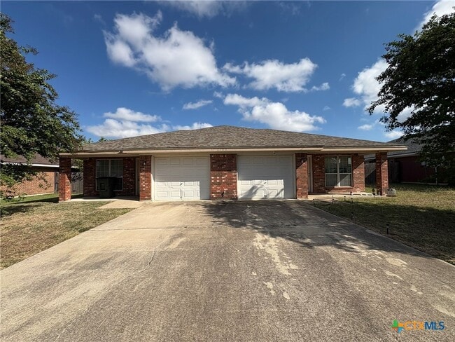 property at 2703 Vernice Loop