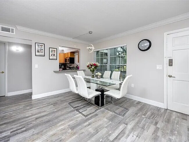 360 N Bayshore Blvd in Clearwater, FL - Building Photo - Building Photo