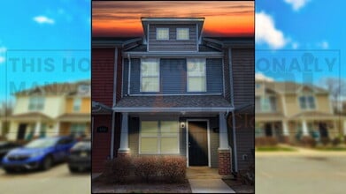 375 Sam Houston Cir in Clarksville, TN - Building Photo - Building Photo