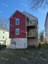 1034 Oakland Ave in Kansas City, KS - Building Photo - Building Photo