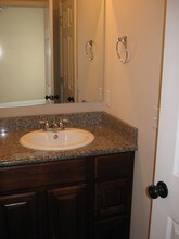 918 E Railroad St in Gulfport, MS - Building Photo - Building Photo