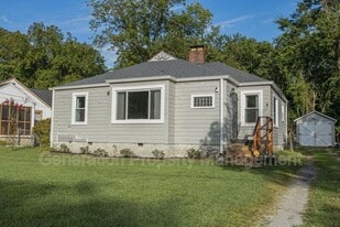 303 Shawnee Trail in Chattanooga, TN - Building Photo