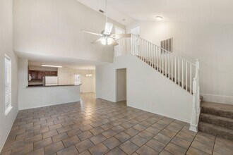 Prime Location! Spacious 4-Bed, 4-Bath Home Near Texas A&M! in College Station, TX - Building Photo - Building Photo