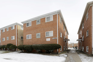 135 50th Ave Apartments