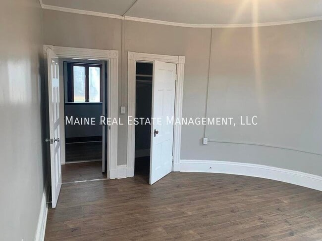 property at 372 Hammond St