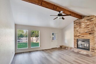 3109 Monument Dr in Round Rock, TX - Foto de edificio - Building Photo