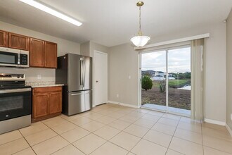 11019 Golden Silence Dr in Riverview, FL - Building Photo - Building Photo
