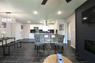 10 Gulf Ln in Galveston, TX - Foto de edificio - Building Photo