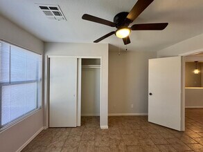 15672 W Port Au Prince Ln in Surprise, AZ - Building Photo - Building Photo
