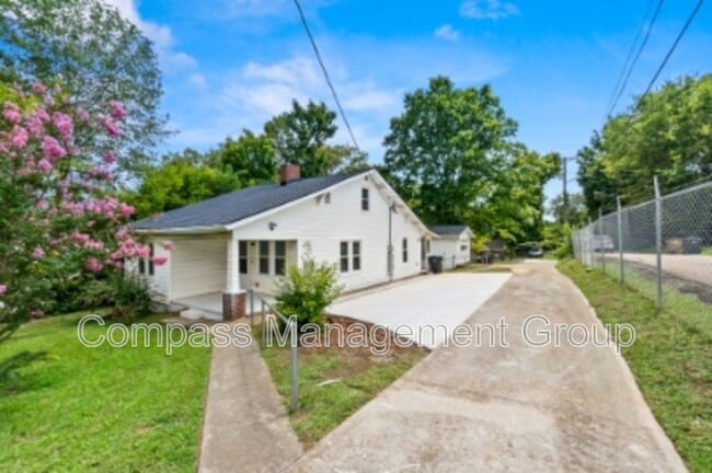 property at 3201 Davenport Rd