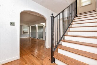 4916 Old Spanish Trl in Houston, TX - Building Photo - Building Photo