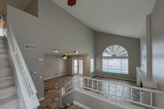 3020 Waterview Dr in Las Vegas, NV - Foto de edificio - Building Photo