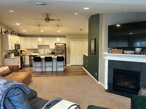 1251 Townline Rd, Unit 6201 in Lake Geneva, WI - Foto de edificio - Building Photo