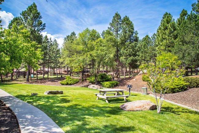 Canyon Springs Apartments in Flagstaff, AZ - Building Photo - Building Photo