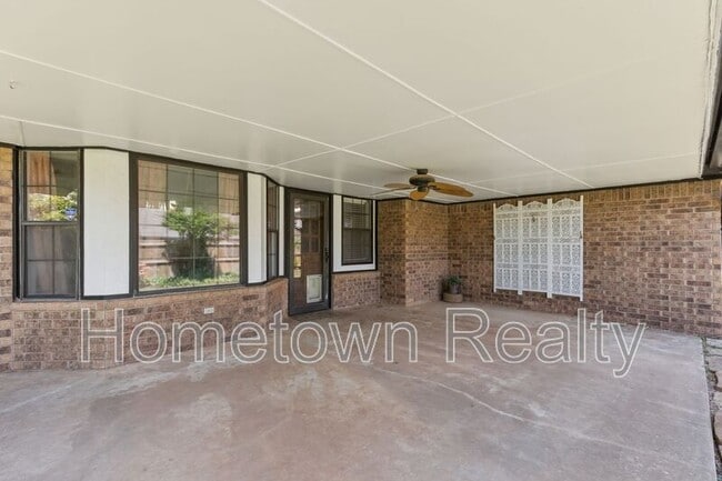 property at 7217 NW 118th St