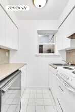 53 W 76th St in New York, NY - Building Photo - Building Photo