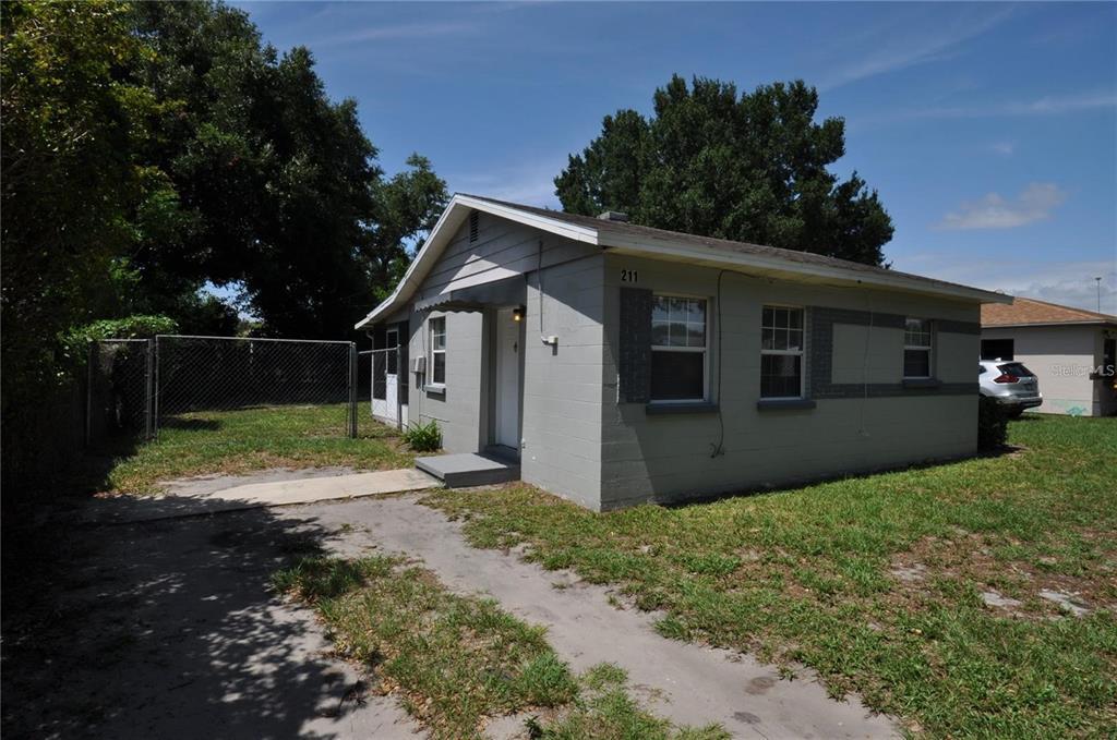 211 Rose St in Auburndale, FL - Building Photo